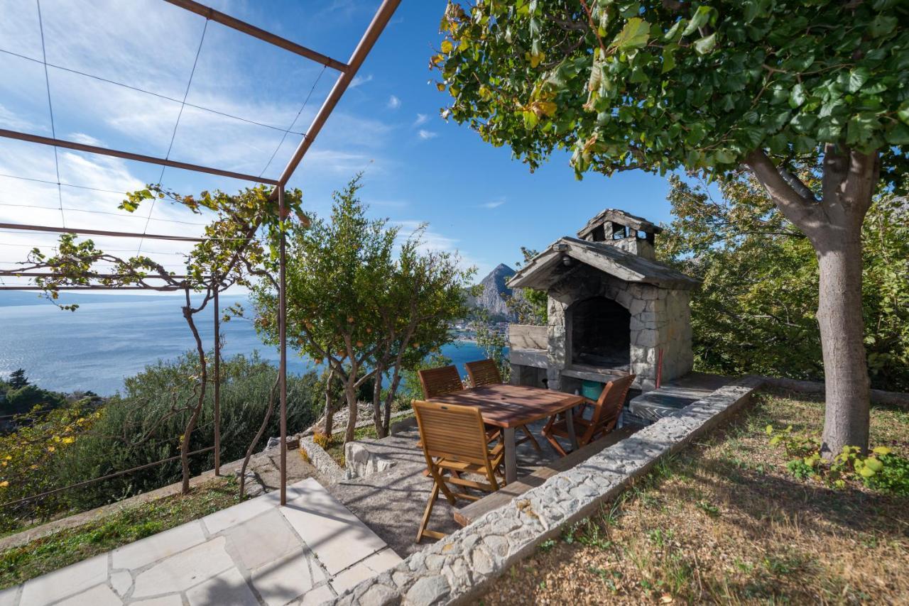 Pikolo Apartments Omis Tice Dış mekan fotoğraf