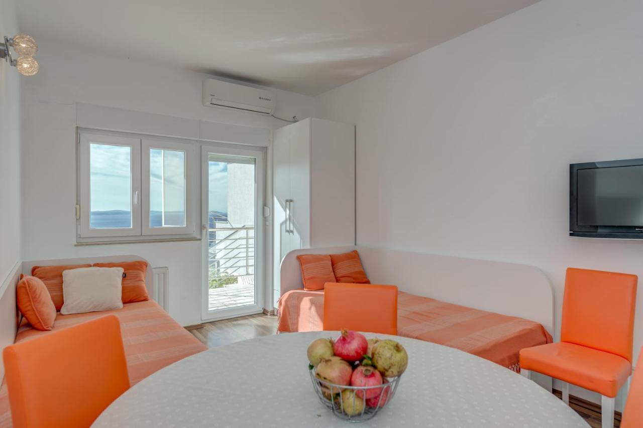 Pikolo Apartments Omis Tice Dış mekan fotoğraf