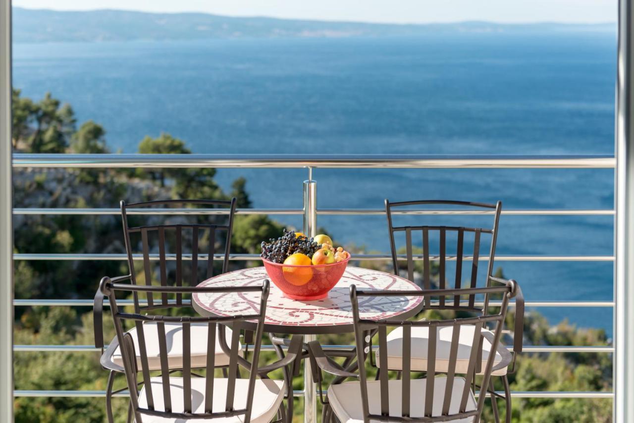 Pikolo Apartments Omis Tice Dış mekan fotoğraf