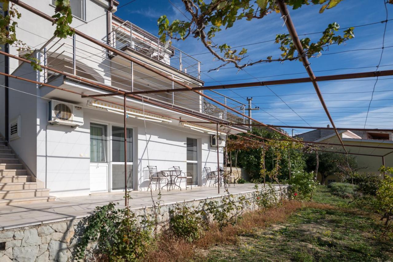 Pikolo Apartments Omis Tice Dış mekan fotoğraf